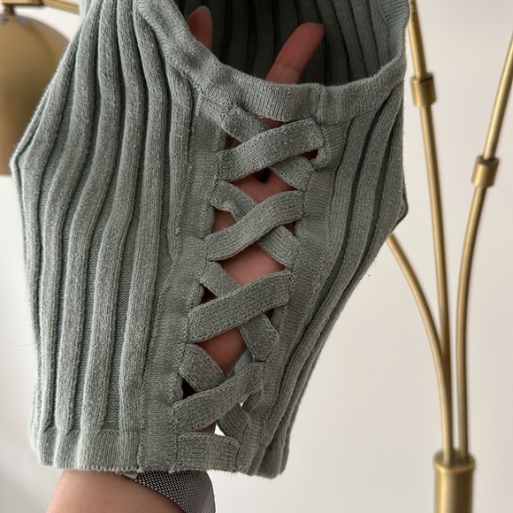 Cute crop tops - Picture 2 of 3